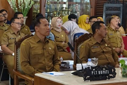 TEKNOLOGI DAN INFORMASI